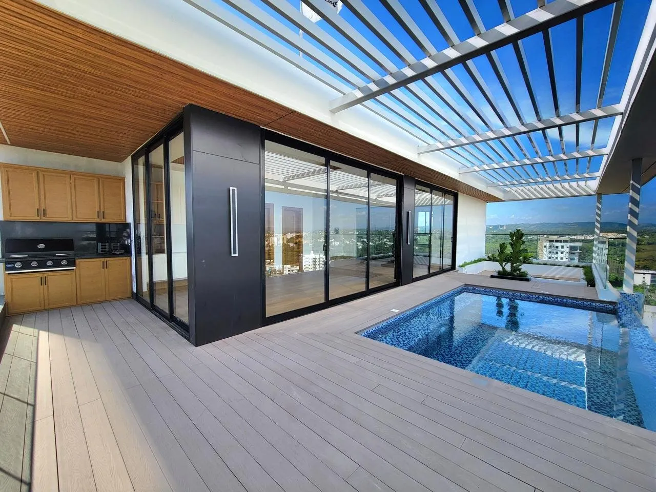 Moderno Apartamento de 3 Habitaciones con Amenidades Exclusivas en Torre Residencial, foto 14