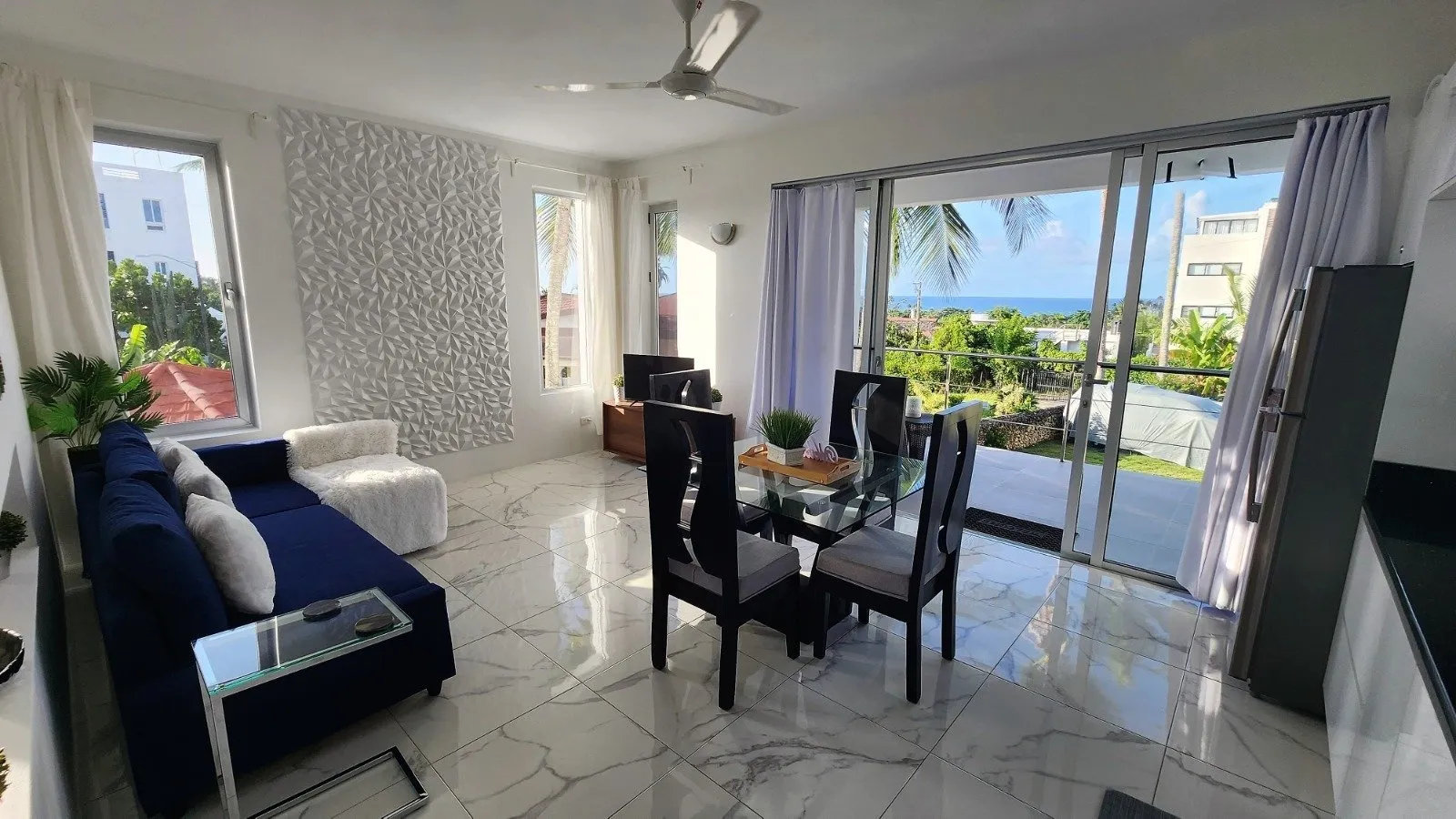 Apartment zum Verkauf in Encuentro mit Meerblick – 1 Schlafz. | Swimmingpool | US$179.900, Hauptfoto