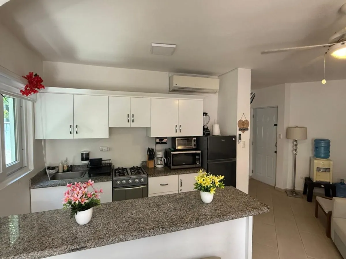 4000308783, photo 2