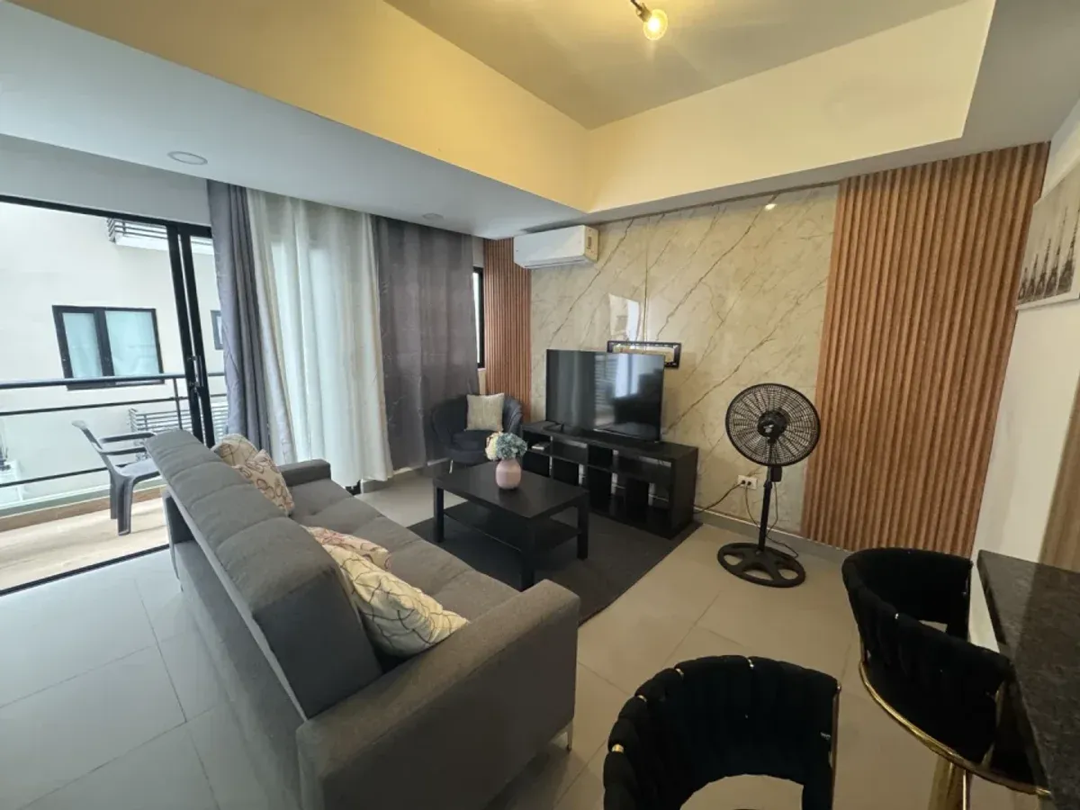 Möbliertes Apartment in Evaristo Morales, Foto 7