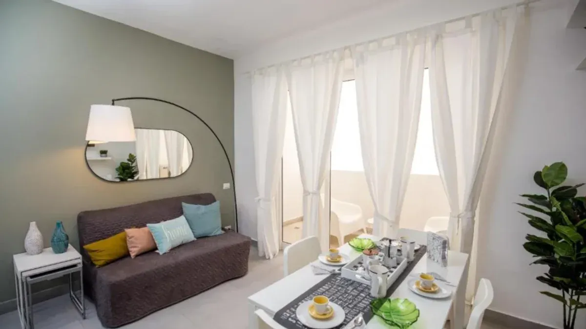 Apartamento turístico en Los Corales, foto principal