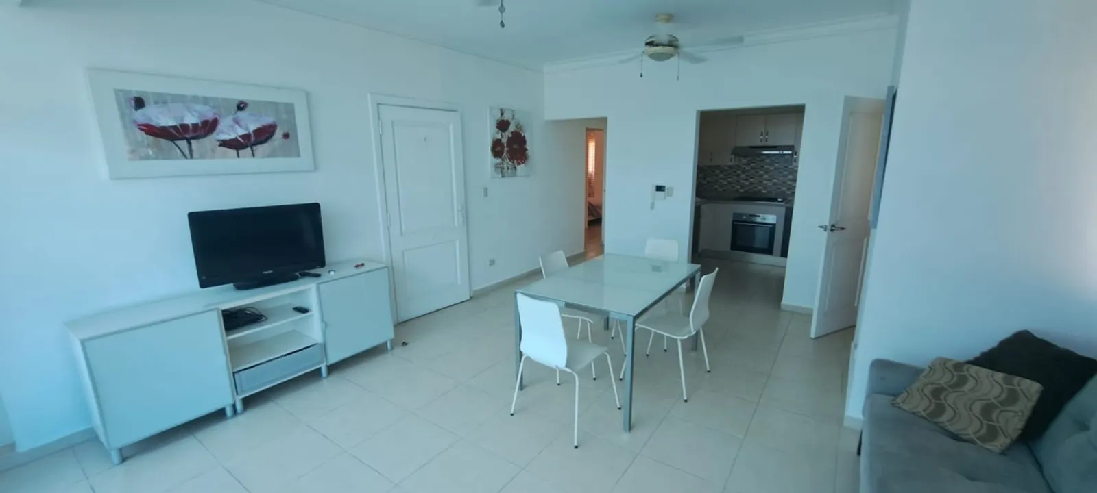 MÖBLIERTES APARTMENT ZUM VERKAUF BELLA VISTA, Foto 2