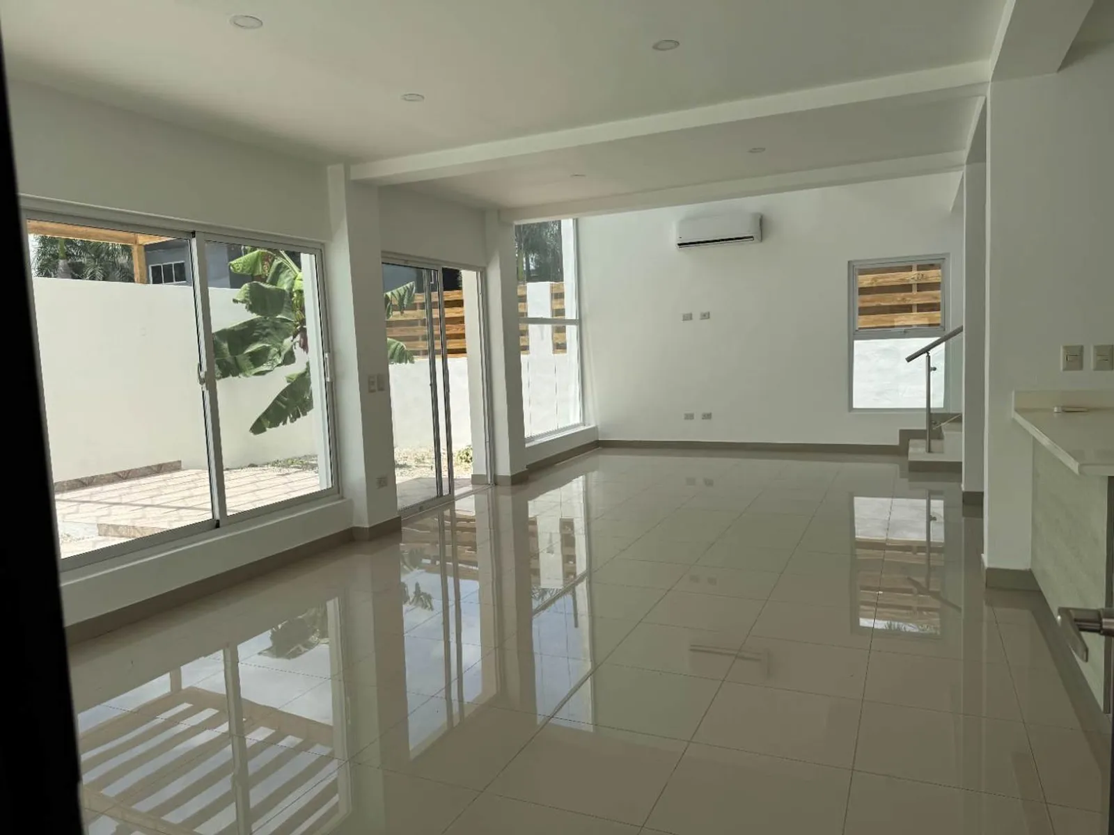 Moderna Casa de 2 Hab con Piscina | La Romana, foto 2