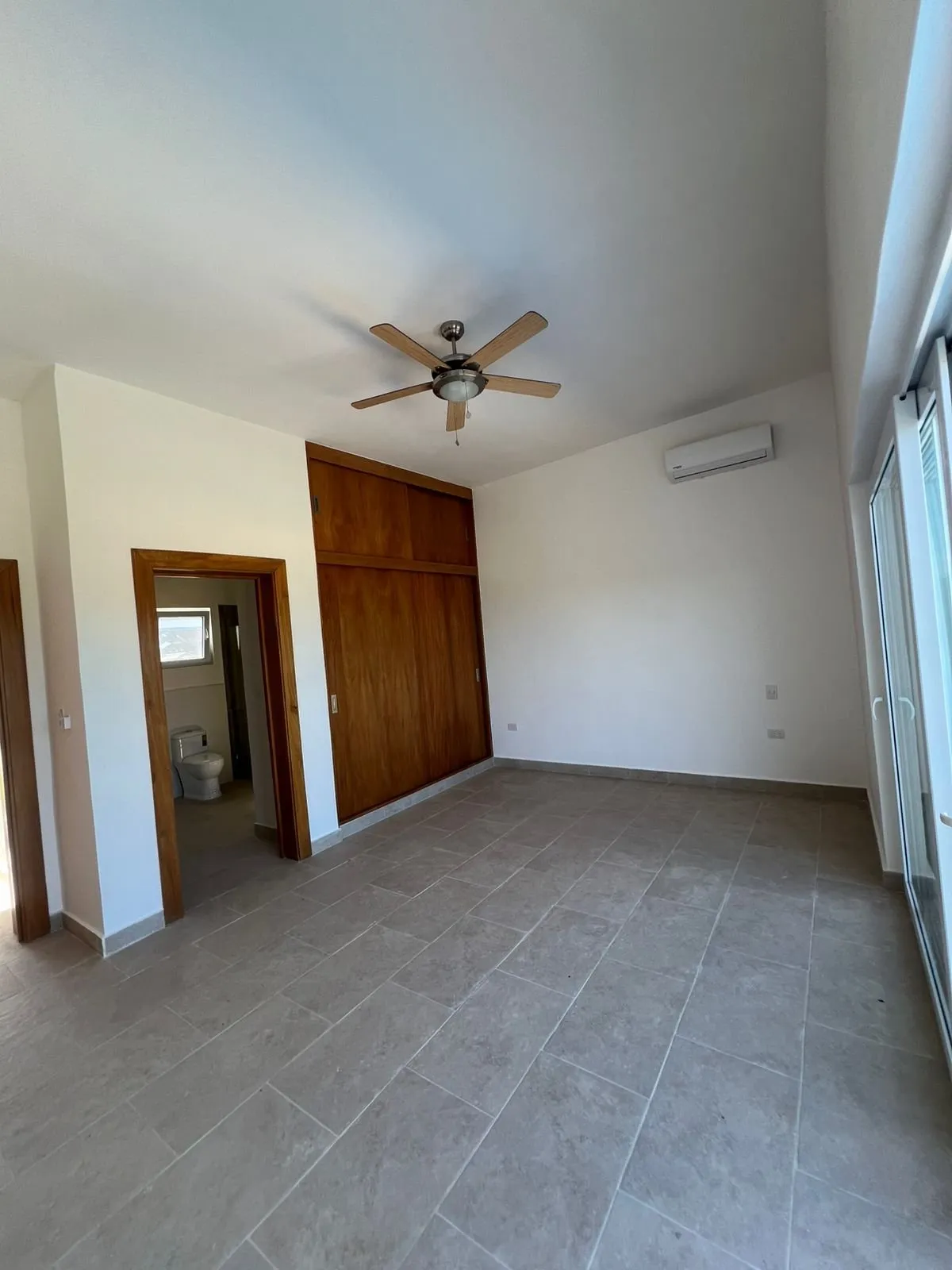 Villa contemporánea en La Mulata – Espacios amplios, vistas y energía solar., foto 11