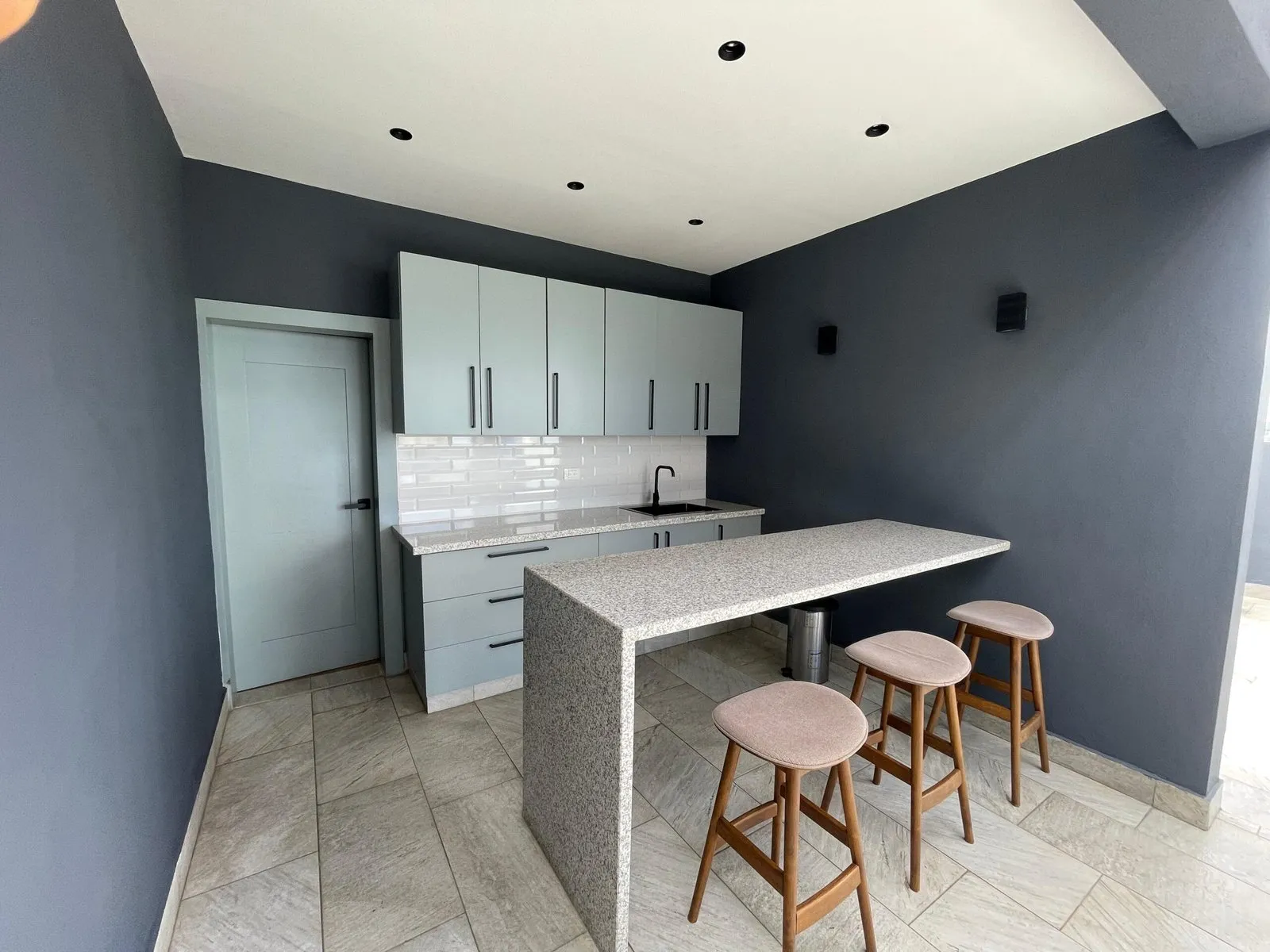 Exklusives Apartment im Herzen von Villa Olga, Hauptfoto