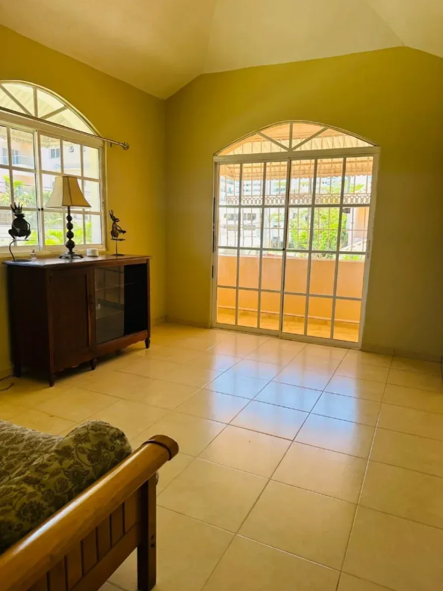 Hermosa villa de 2 niveles en Juan Dolio, foto 9