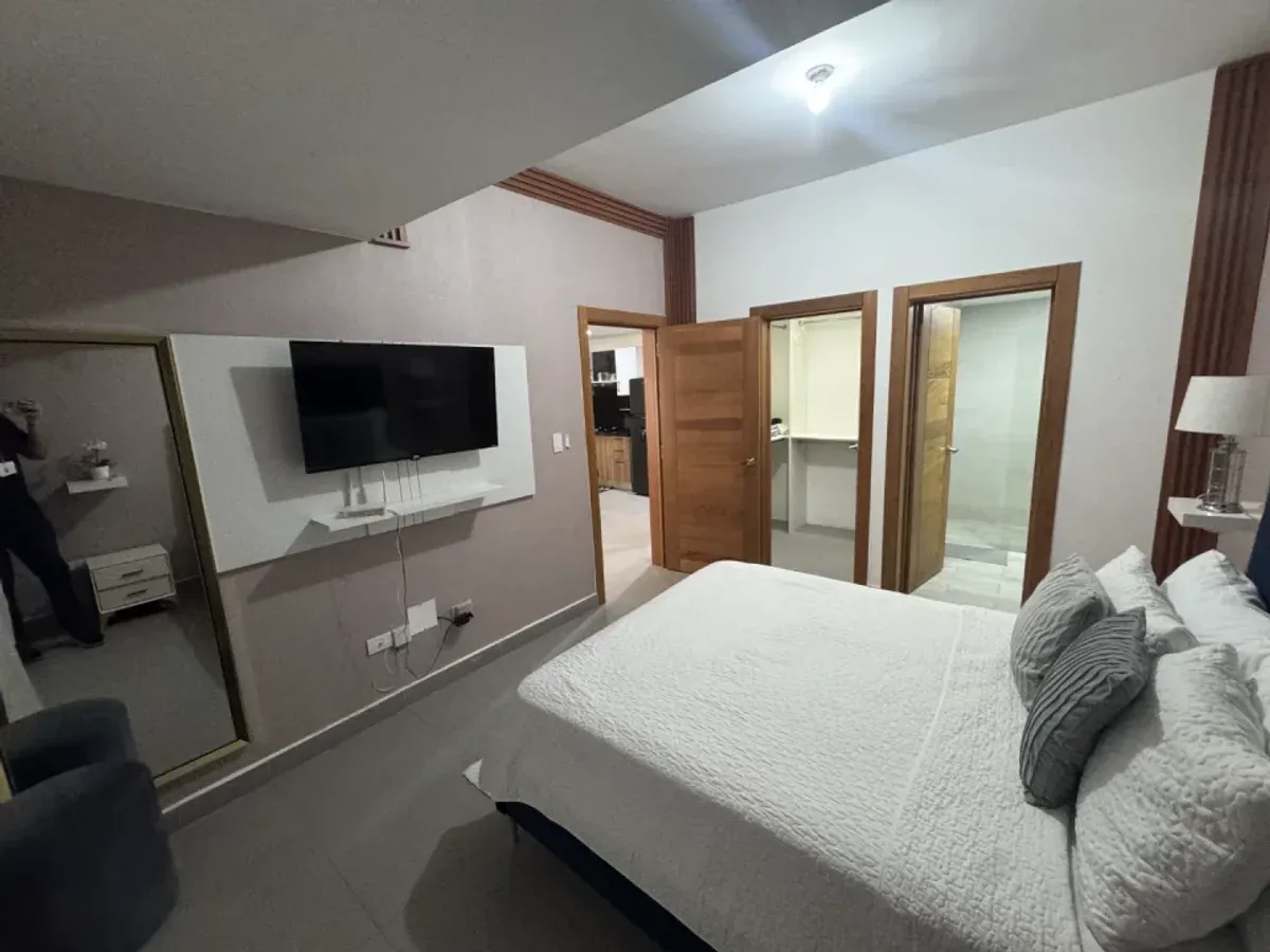 Möbliertes Apartment in Evaristo Morales, Foto 14