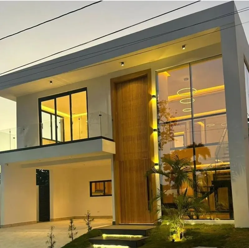 Modernes, geräumiges Haus mit viel Tageslicht, RD$ 21,000,000