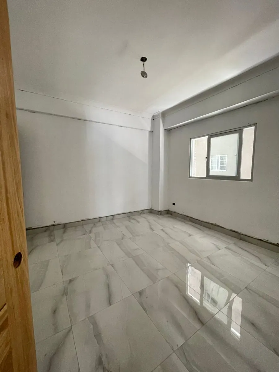 Apartment mit 2 Schlafzimmern und Terrasse zu verkaufen MILLÓN, Foto 6