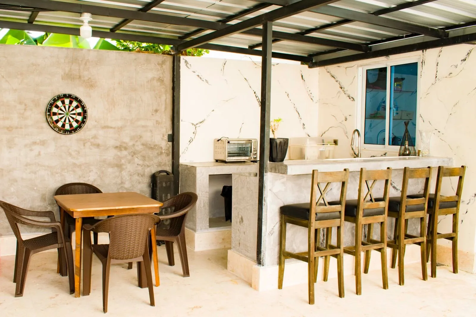 Luxury Property with Main House, Apartments and Pool just 10 minutes from Playa Encuentro, photo 10