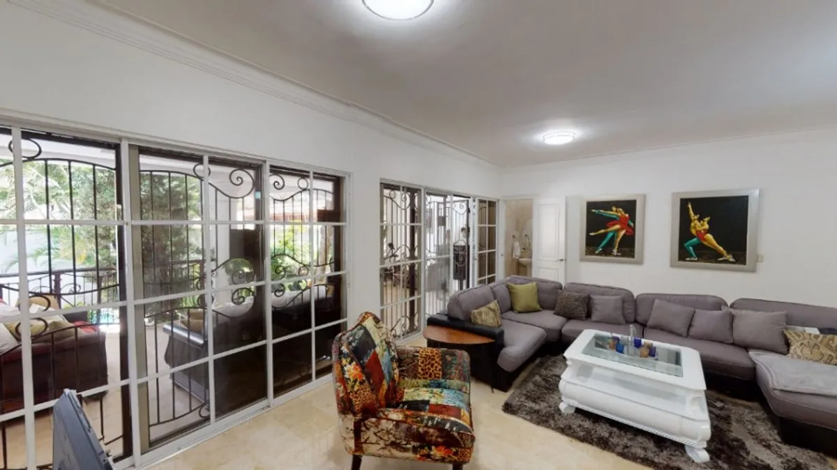 Luxury House in Los Cacicazgos, Santo Domingo, photo 14