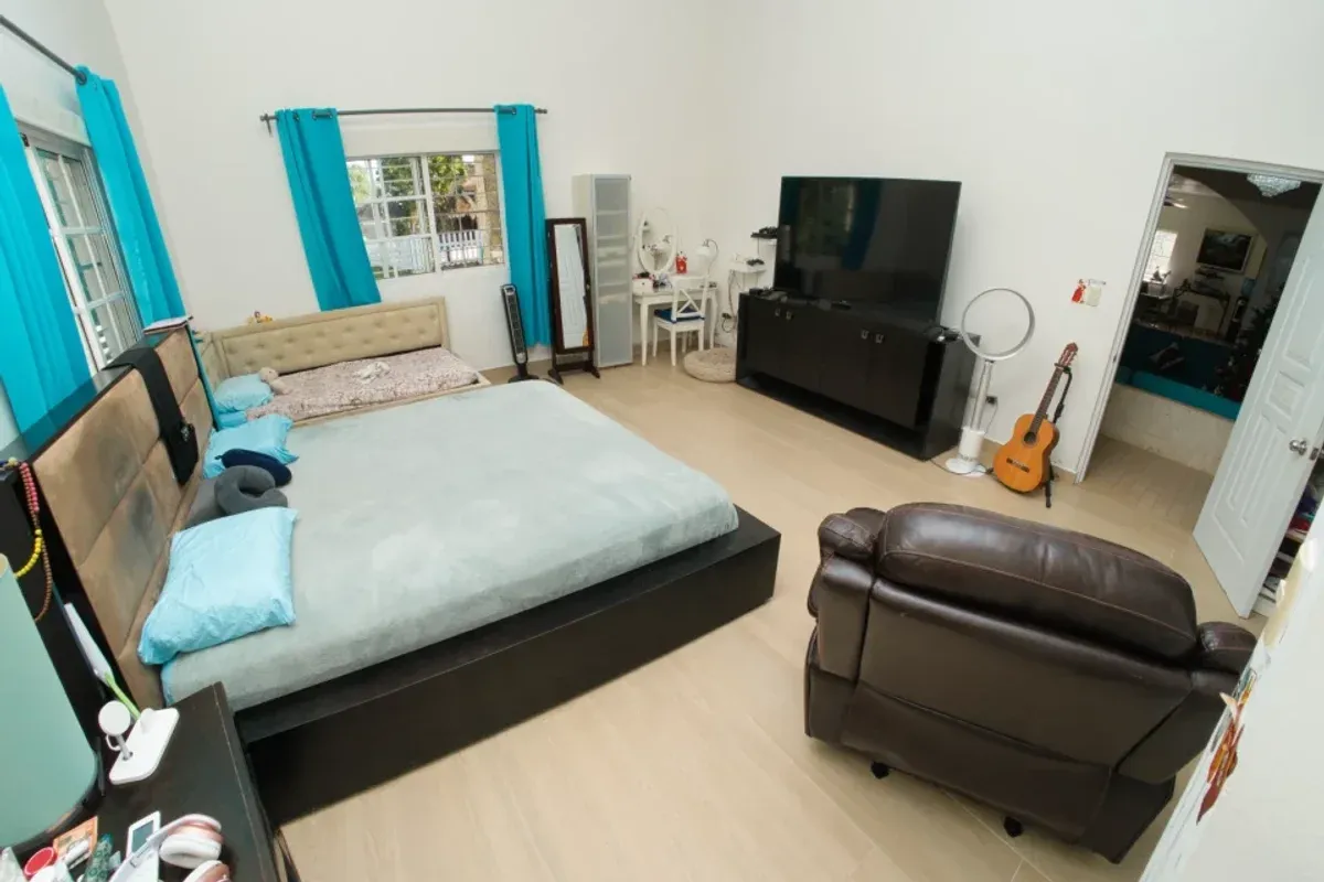Modernes Luxushaus in El Ejecutivo, Foto 15