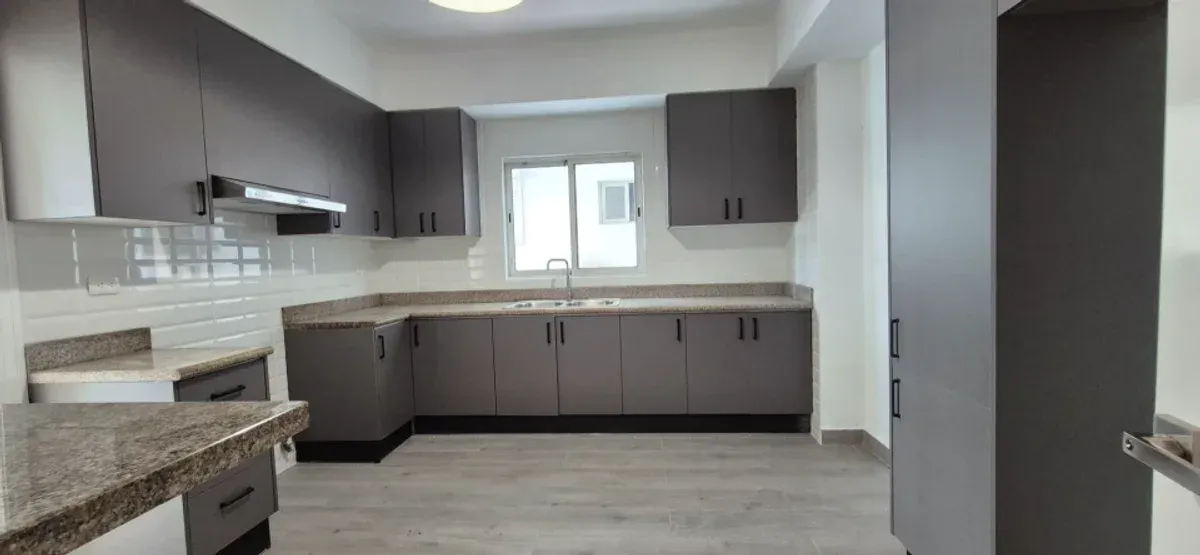 Apartment mit 3 Schlafzimmern in Piantini zum Verkauf, Foto 3