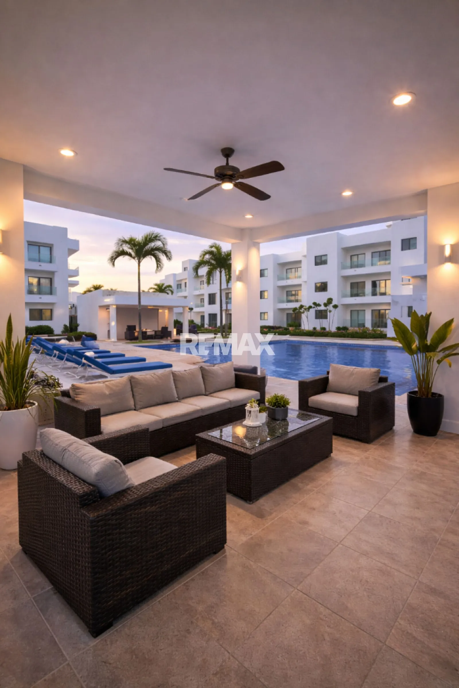 Apt. Prêt de 2 chambres avec terrasse privée, photo 13