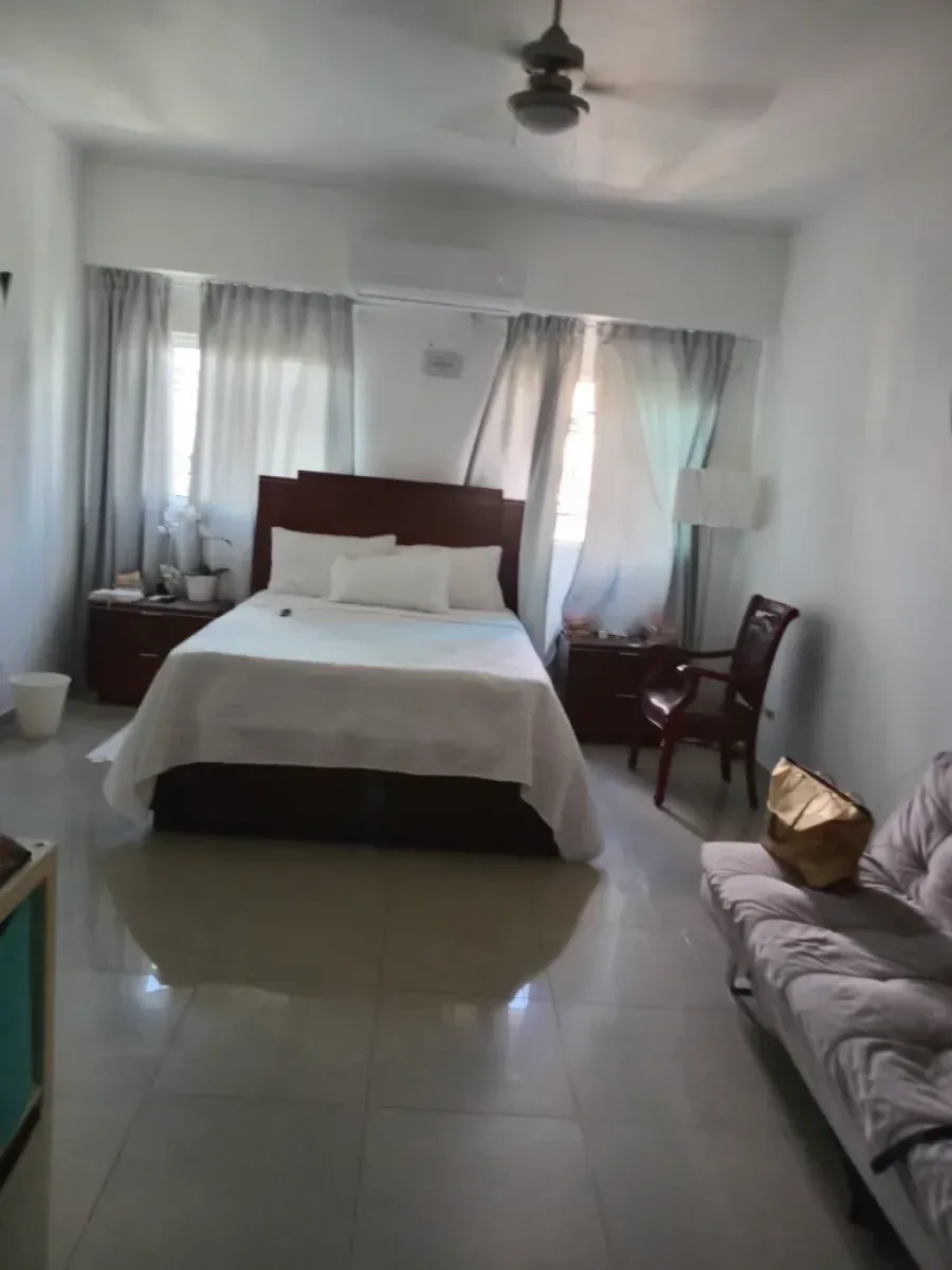 Apartamento familiar con mas de 200m2 y amplio balcon, foto 7