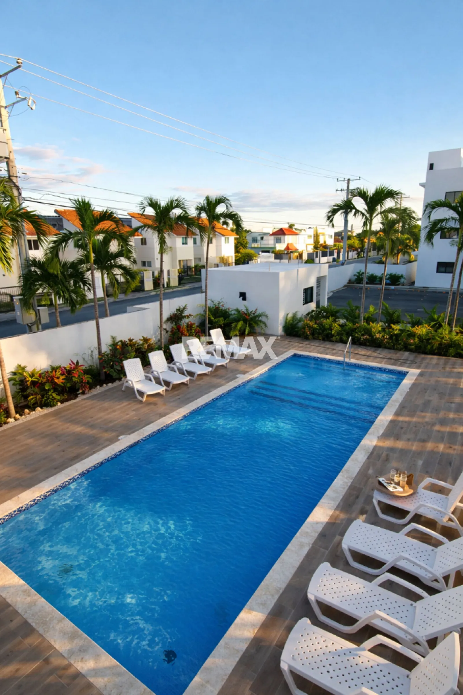 Apt. Prêt de 2 chambres avec terrasse privée, photo 9