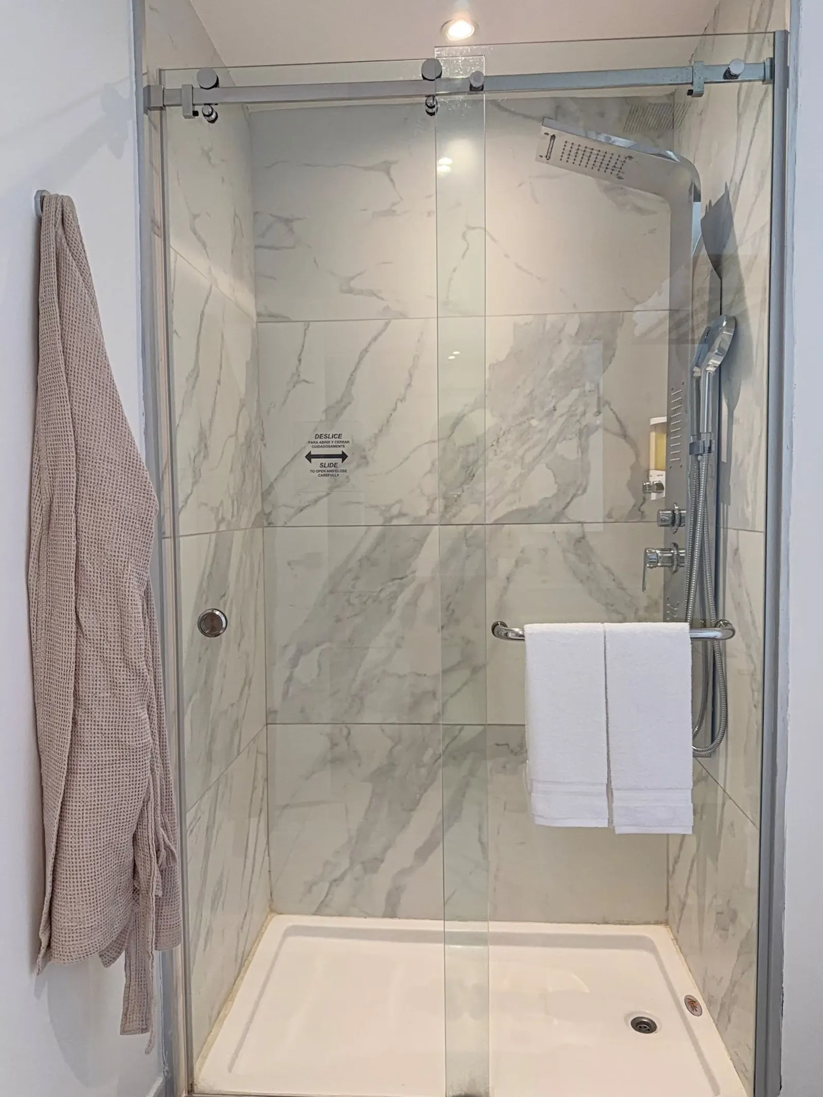 Turnkey Fully Furnished Apartment in Cana Bay, foto 12