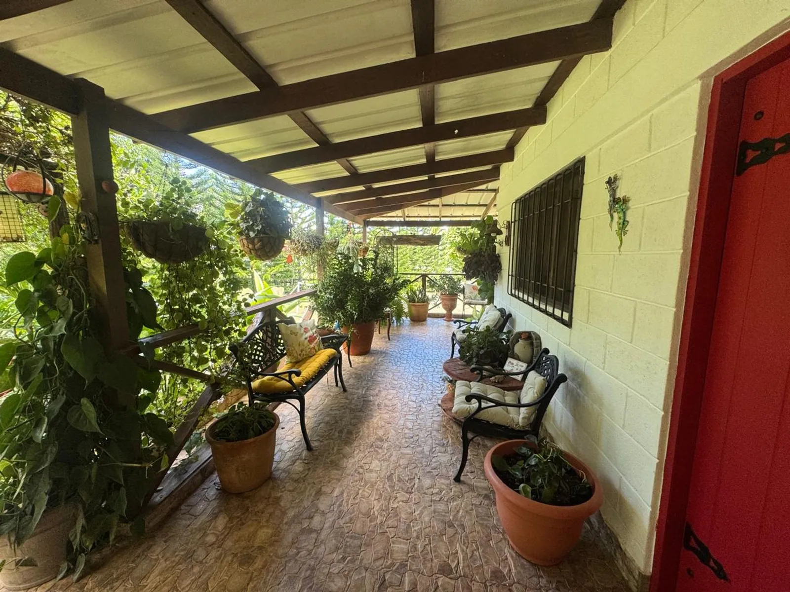 Villa with 2,000 m2 lot for sale, photo 13