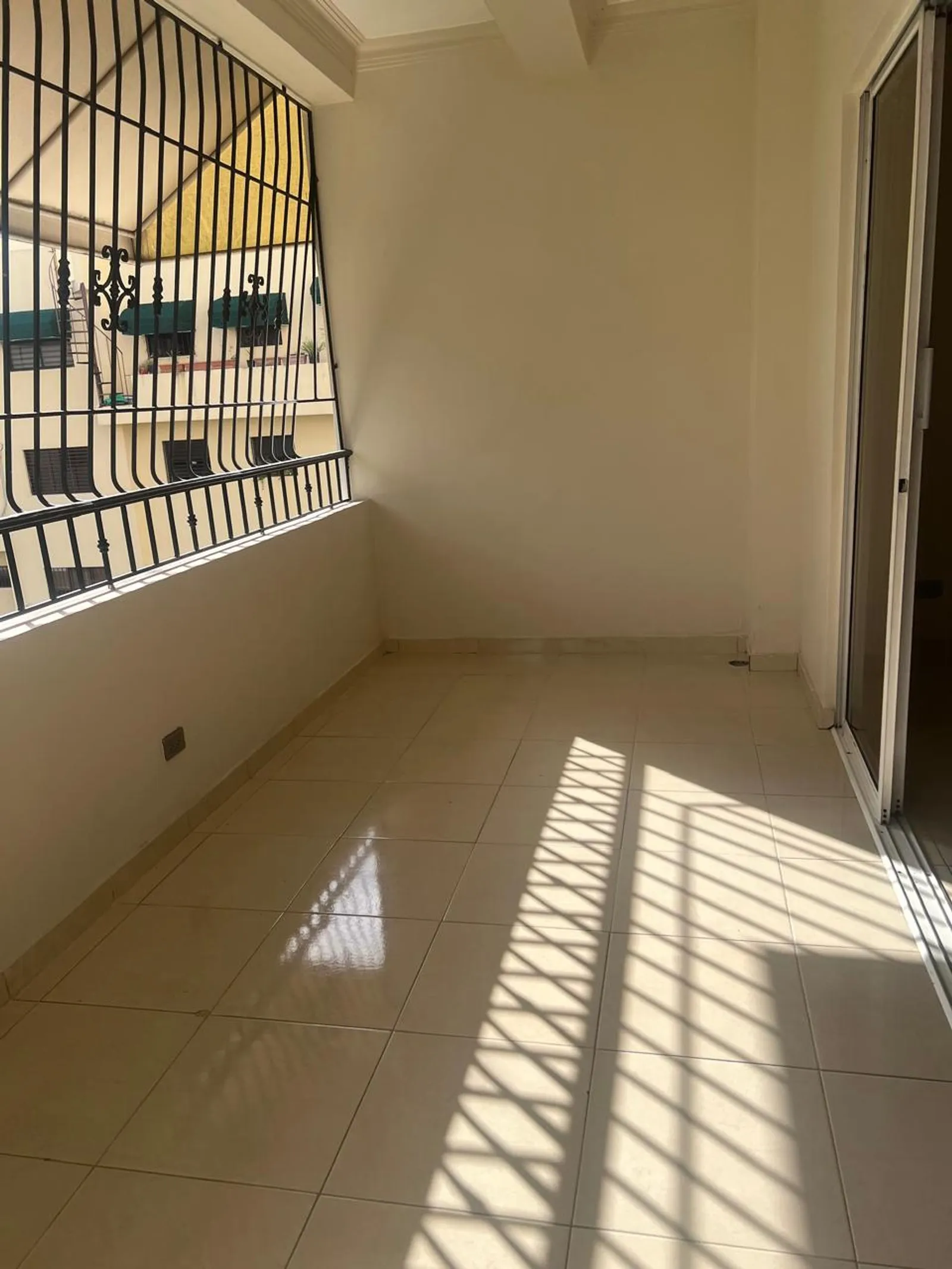 Apartamento en venta Evaristo Morales, photo 4