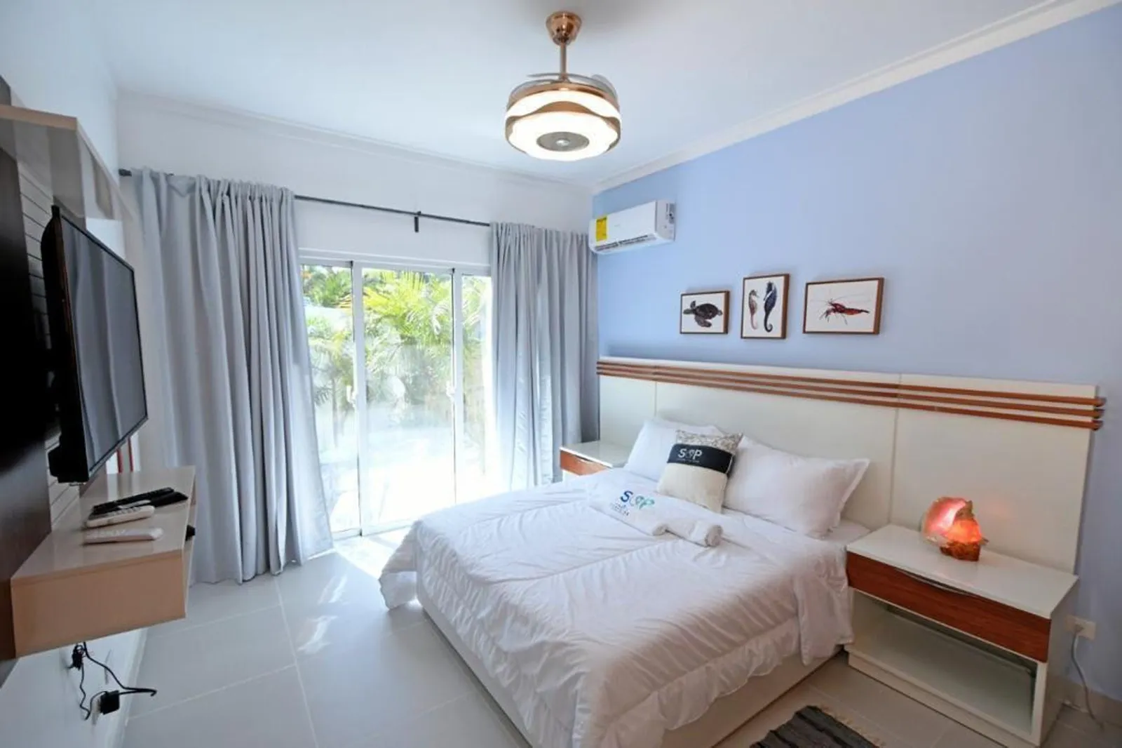 Villa Moderna con Piscina Privada - 4 habitaciones, foto 15