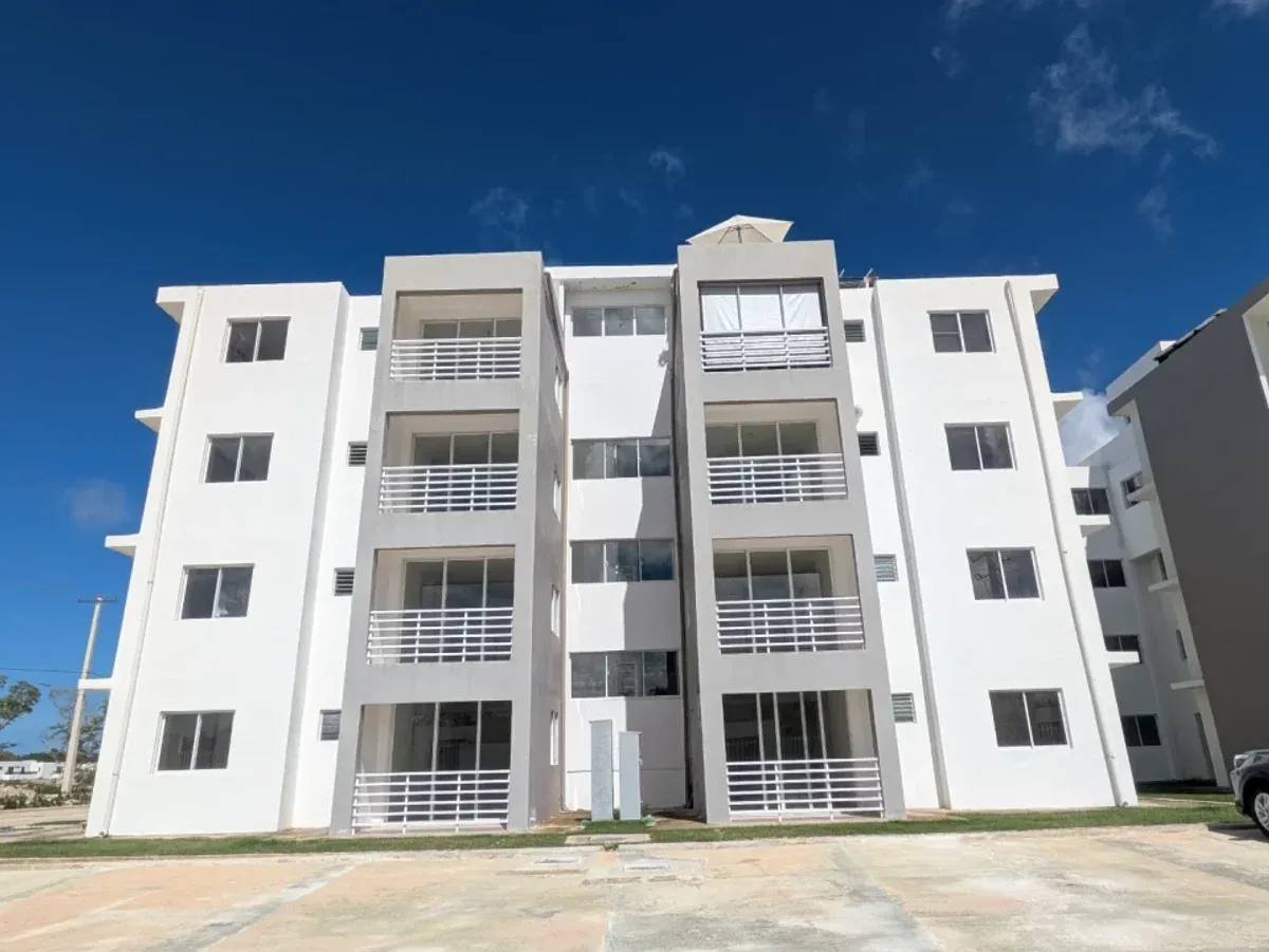 Modern 2-Bedroom Apartment in Pueblo Bávaro, main photo