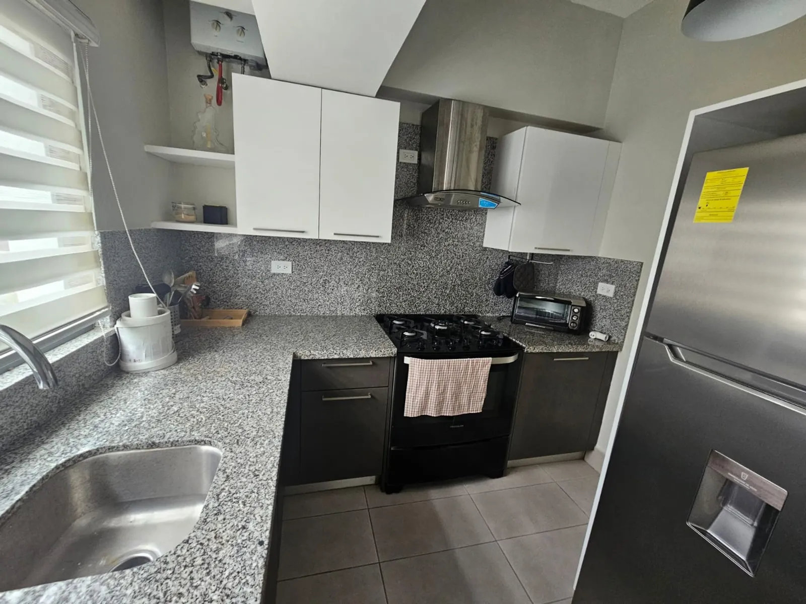 VENTA DE APARTAMENTO 4TO PISO EN ENSANCHE PIANTINI, foto 10