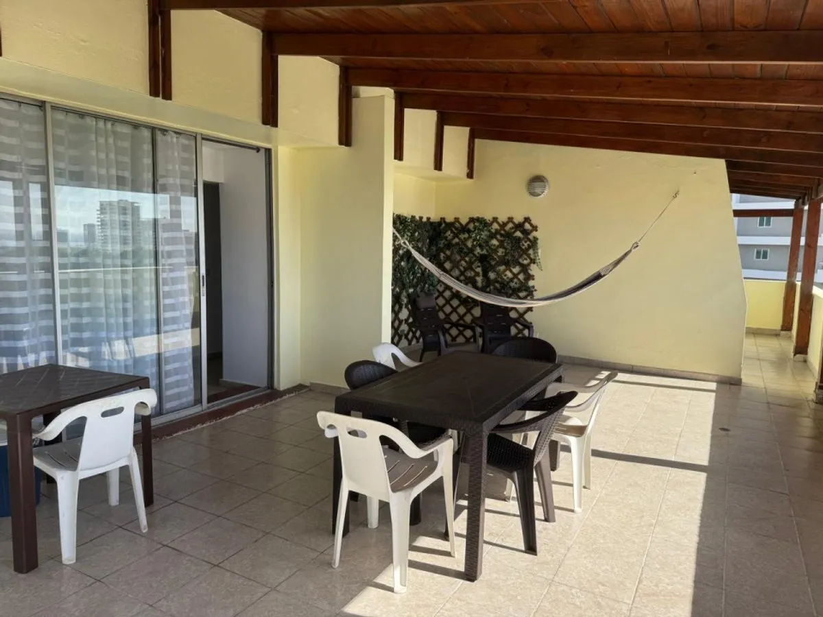Intero piano di quattro appartamenti a La Esperilla, foto principale