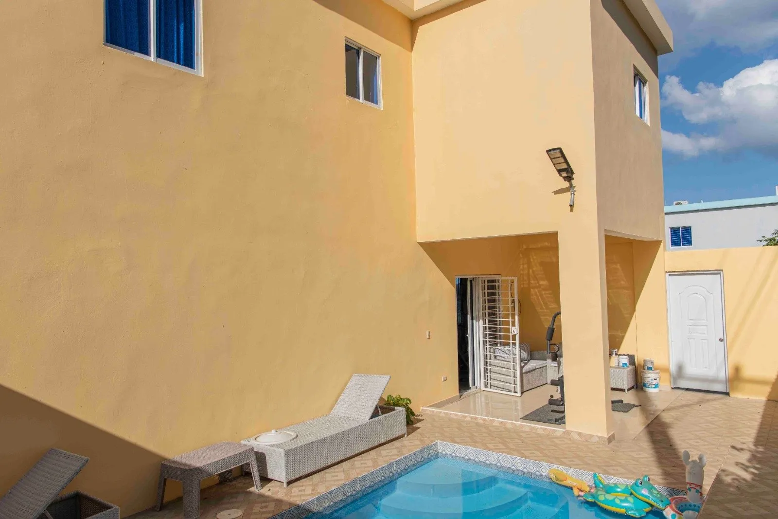 MAISON MODERNE À DEUX NIVEAUX DANS PROJET PRIVÉ – PUERTO PLATA, photo 10