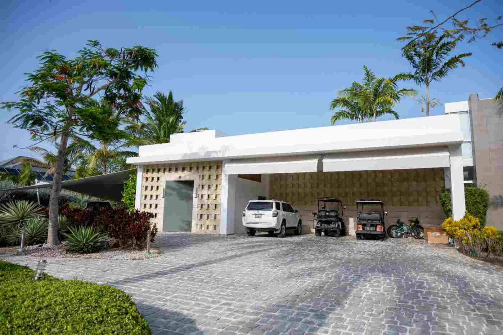 LUXURY VILLA IN HACIENDA RESORT PUNTA, main photo