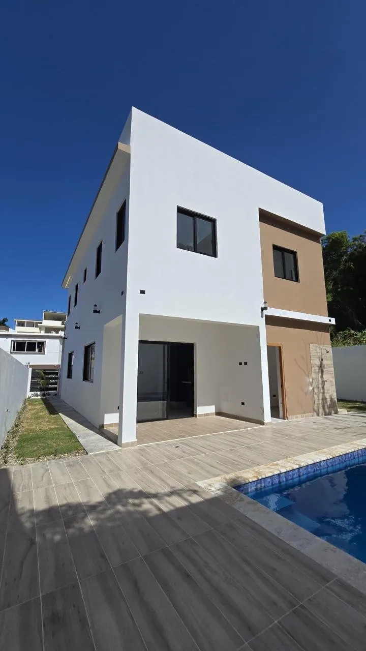 Casa Moderna y Minimalista en Venta, foto 2