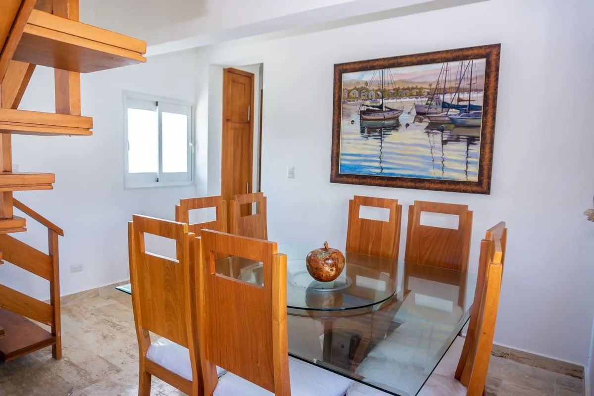 FOR SALE – LUXURIOUS OCEANFRONT APARTMENT, photo 14