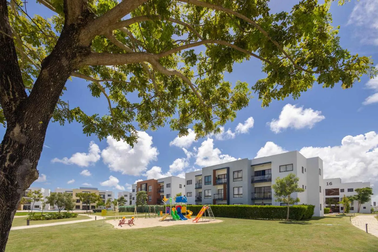 AVAILABLE APARTMENT 2 BR - BÁVARO-PUNTA CANA, photo 2