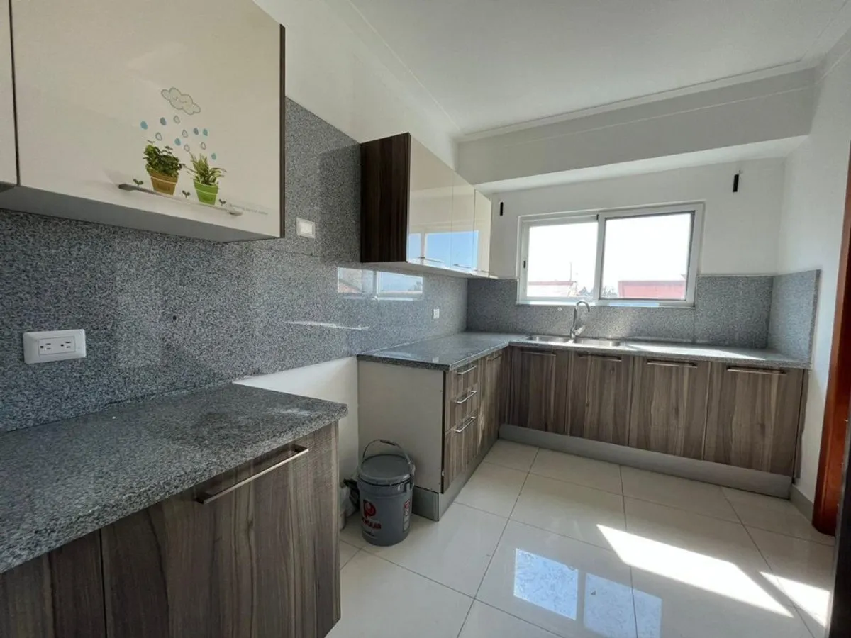 Apartment for Sale in Evaristo Morales, photo 5