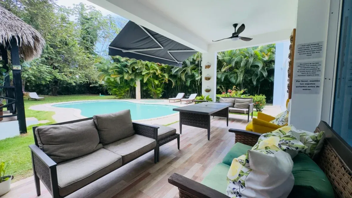 Casa amueblada en Perla Marina, foto principal
