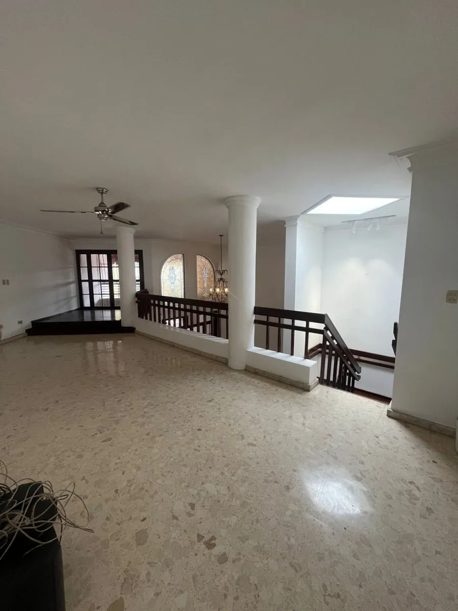 Penthouse zum Verkauf in der Avenida Anacaona, Hauptfoto
