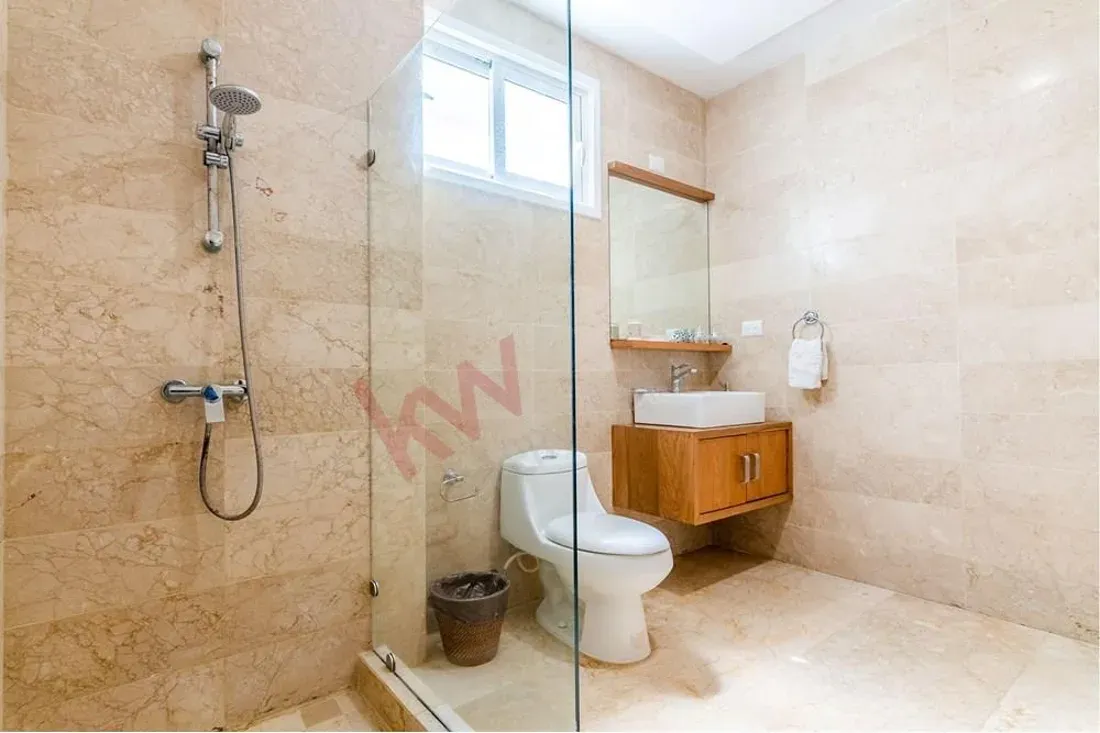 LUXUEUX APPARTEMENT EN FRONT DE MER, photo 9
