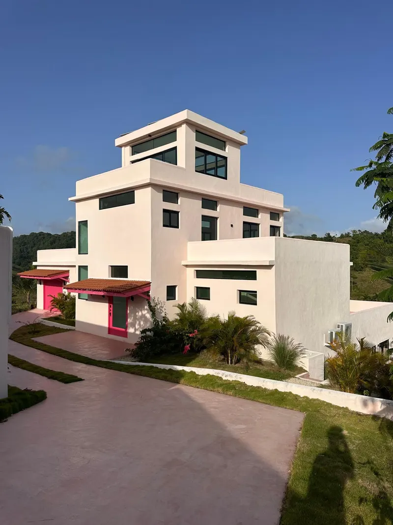 5-Bedroom Villa with Ocean View, USD$ 435,000
