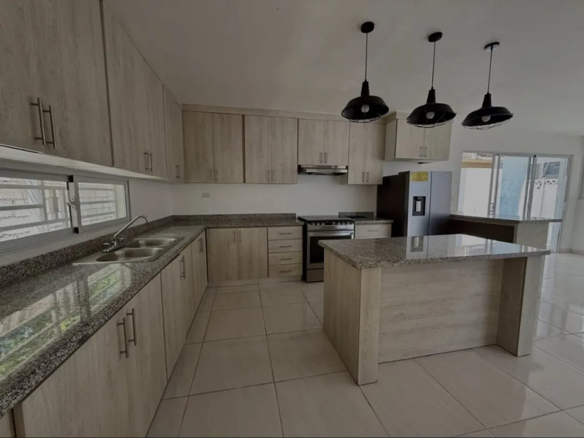 Haus zum Verkauf in La Romana, Caleta, Foto 6