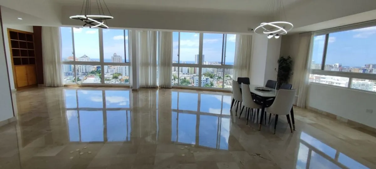 Luxury Apartment in Evaristo Morales, main photo