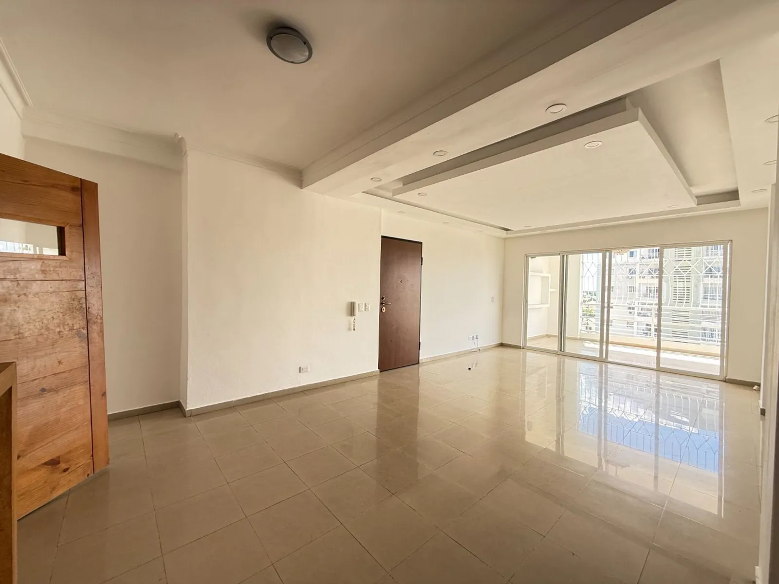 Appartement en Tour, Romana del Oeste, photo 2