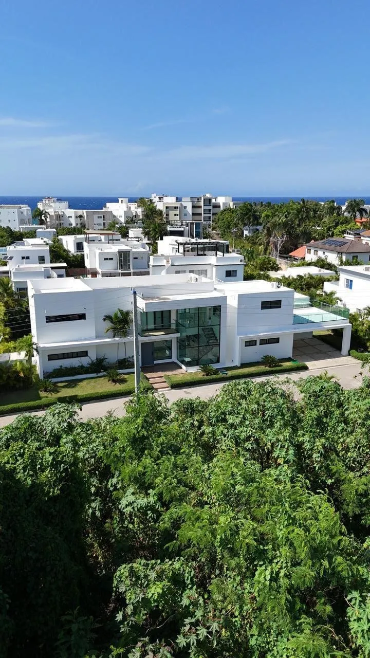 Smart Luxury Villa for Sale in Sosúa Ocean Village – Modern, Spacious & Fully Equipped, main photo