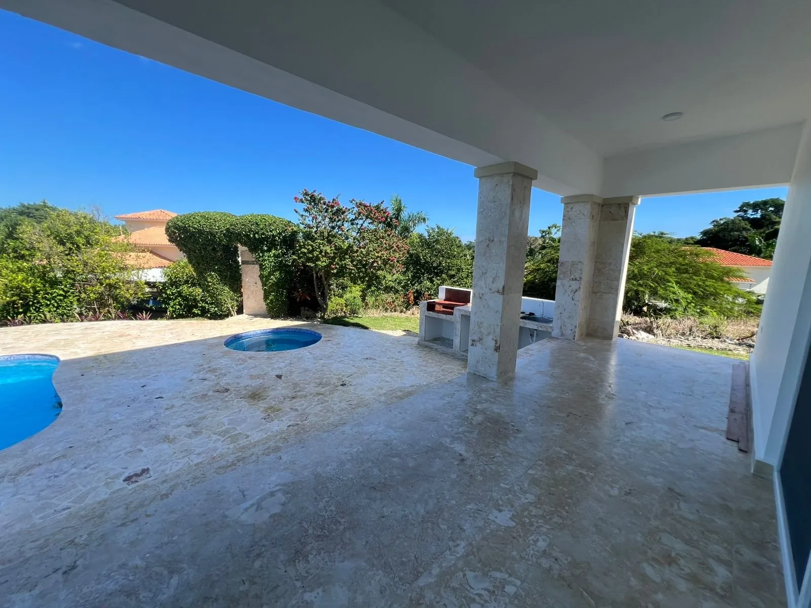 Villa contemporánea en La Mulata – Espacios amplios, vistas y energía solar., foto 14