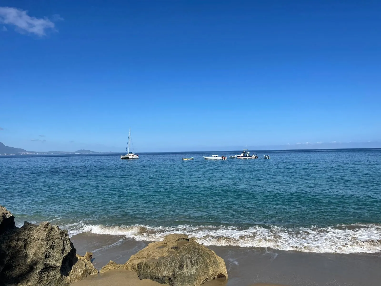 MARAVILLOSO TERRENO FRENTE AL MAR, foto principal