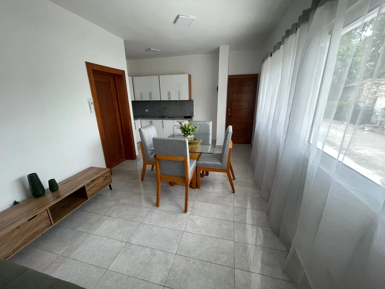 EXKLUSIVES APARTMENT IM LUXUSGEBÄUDE IN SOSÚA, Foto 2