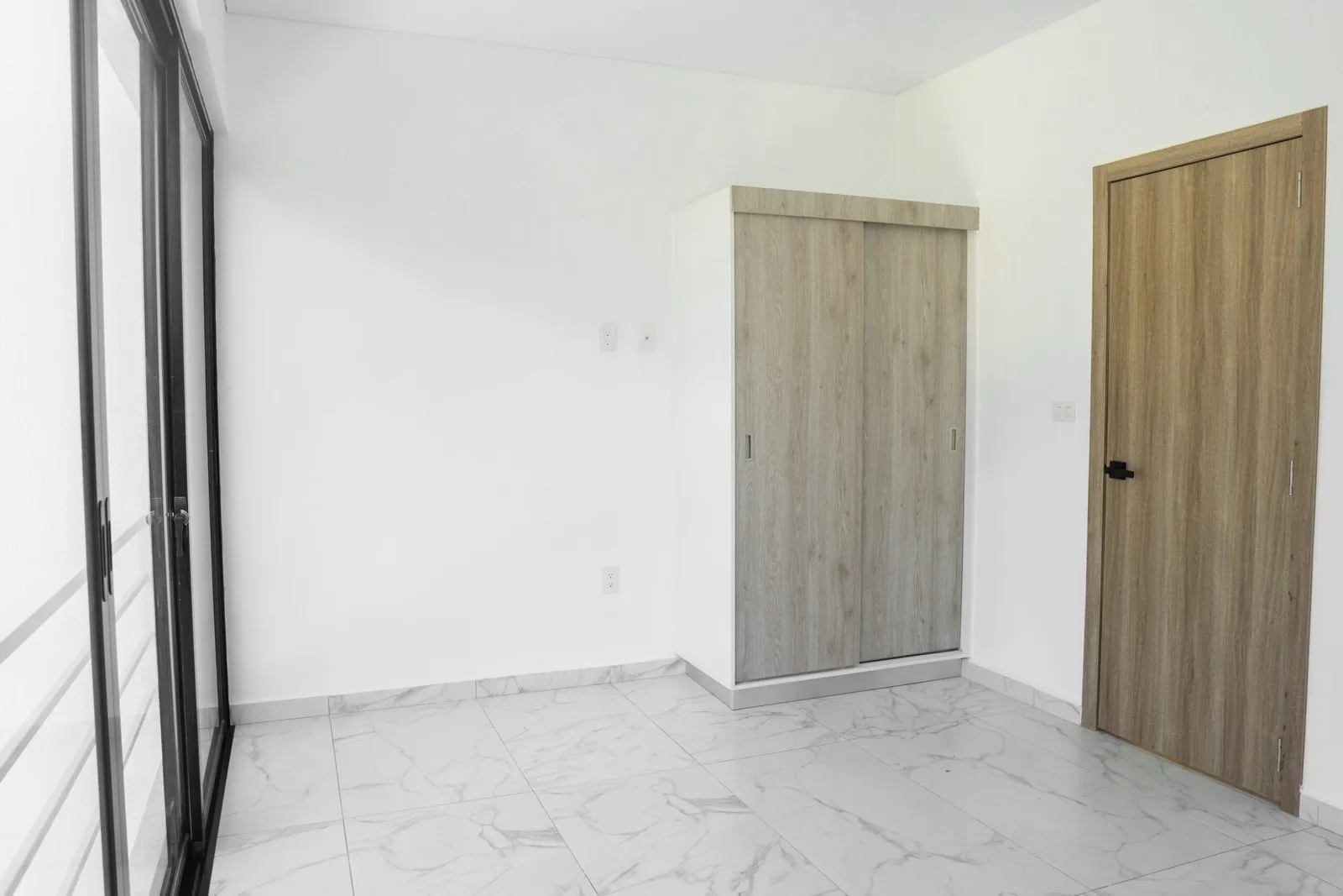 Traumhafter Townhouse: Modern, geräumig und mit privatem Swimmingpool, Foto 8