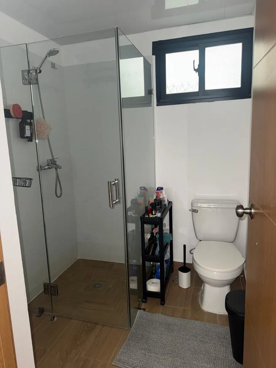 Élégance moderne à quelques pas du paradis, photo 2