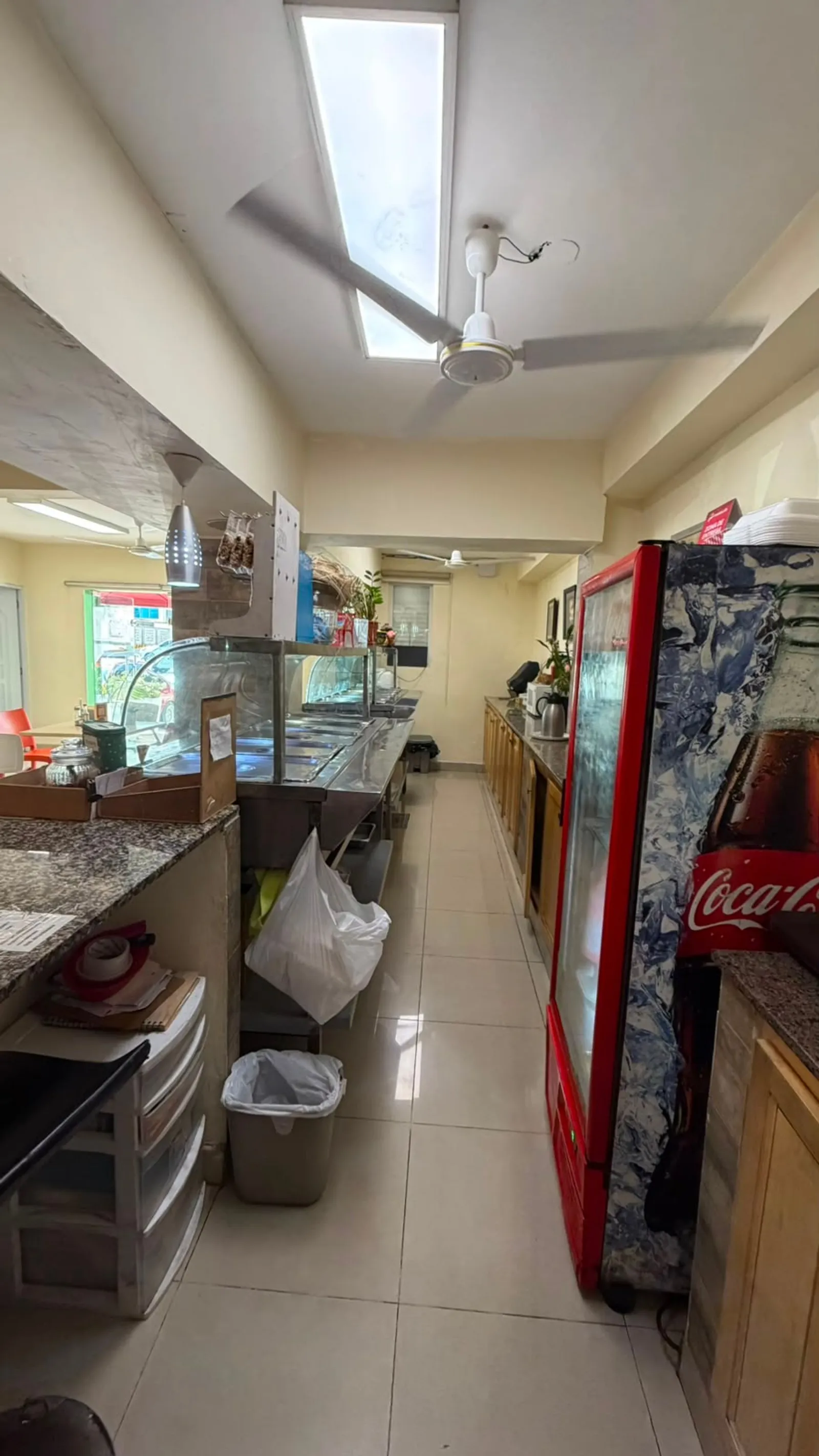 Local Para Negocio de Comida - Ensanche Paraíso, foto 8