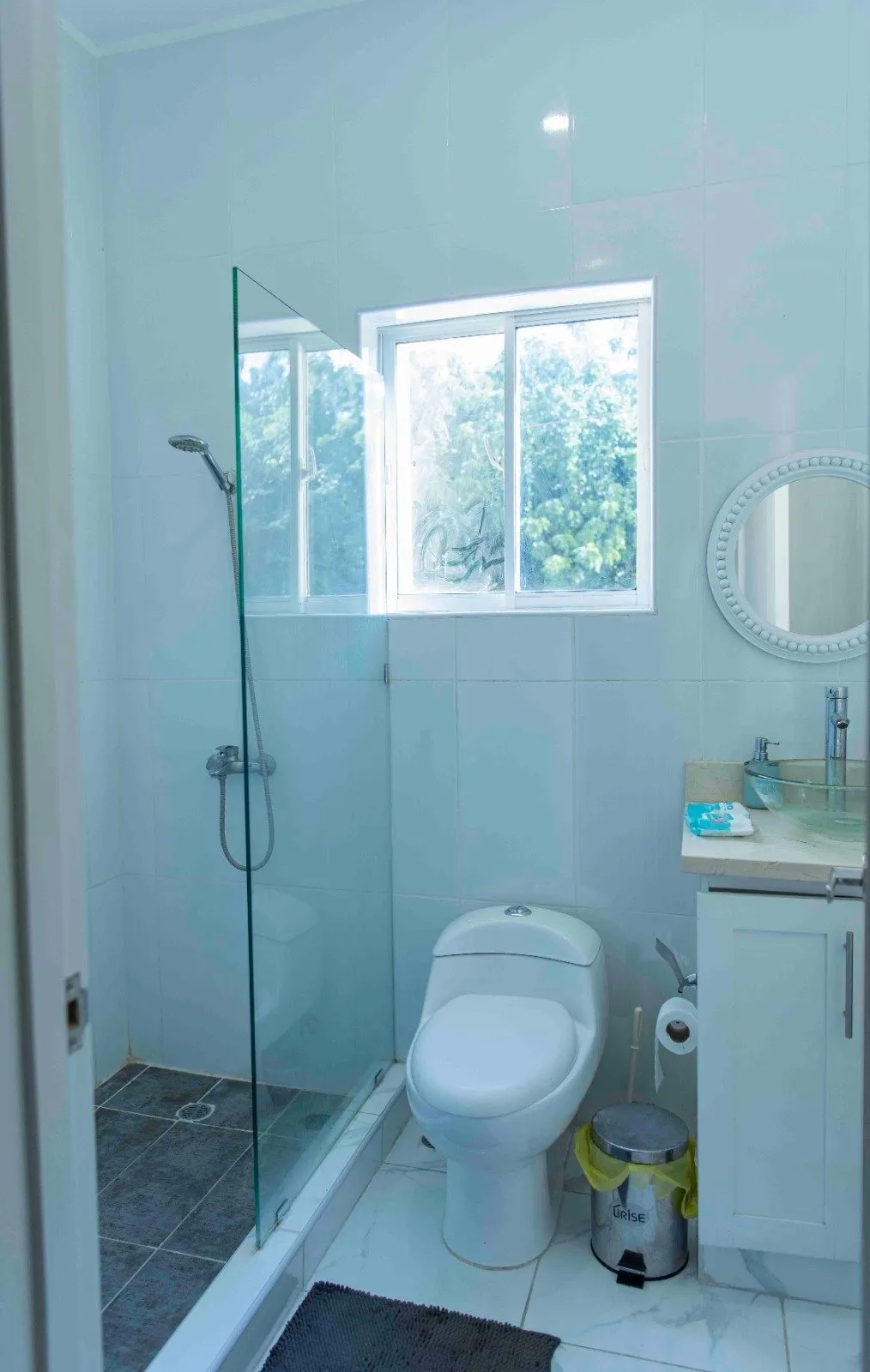 MAISON MODERNE À DEUX NIVEAUX DANS PROJET PRIVÉ – PUERTO PLATA, photo 14