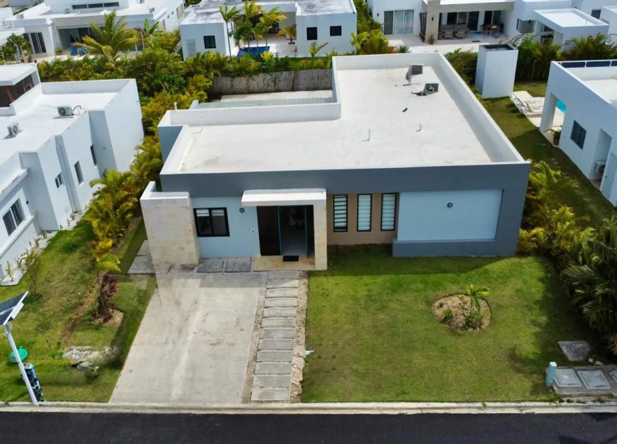Maison à vendre à Ocean Village, photo principale