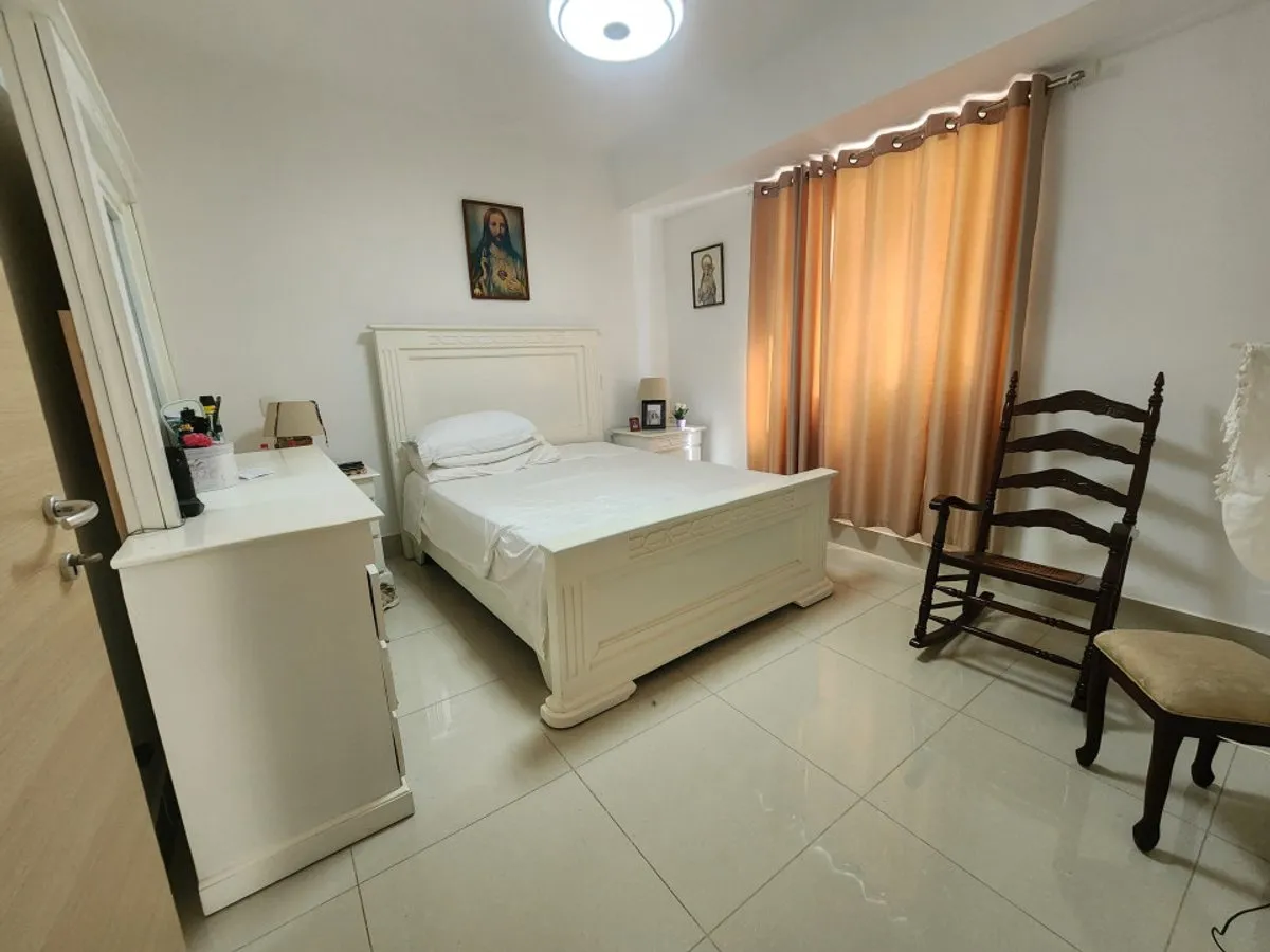 Appartamento a Evaristo Morales, Santo Domingo, foto 11